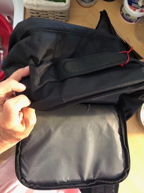 Très bon sac, un peu lourd à vide